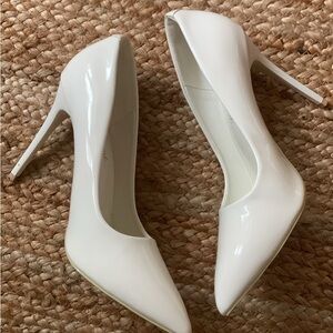 Hingswink Elegant White Women's Heels
